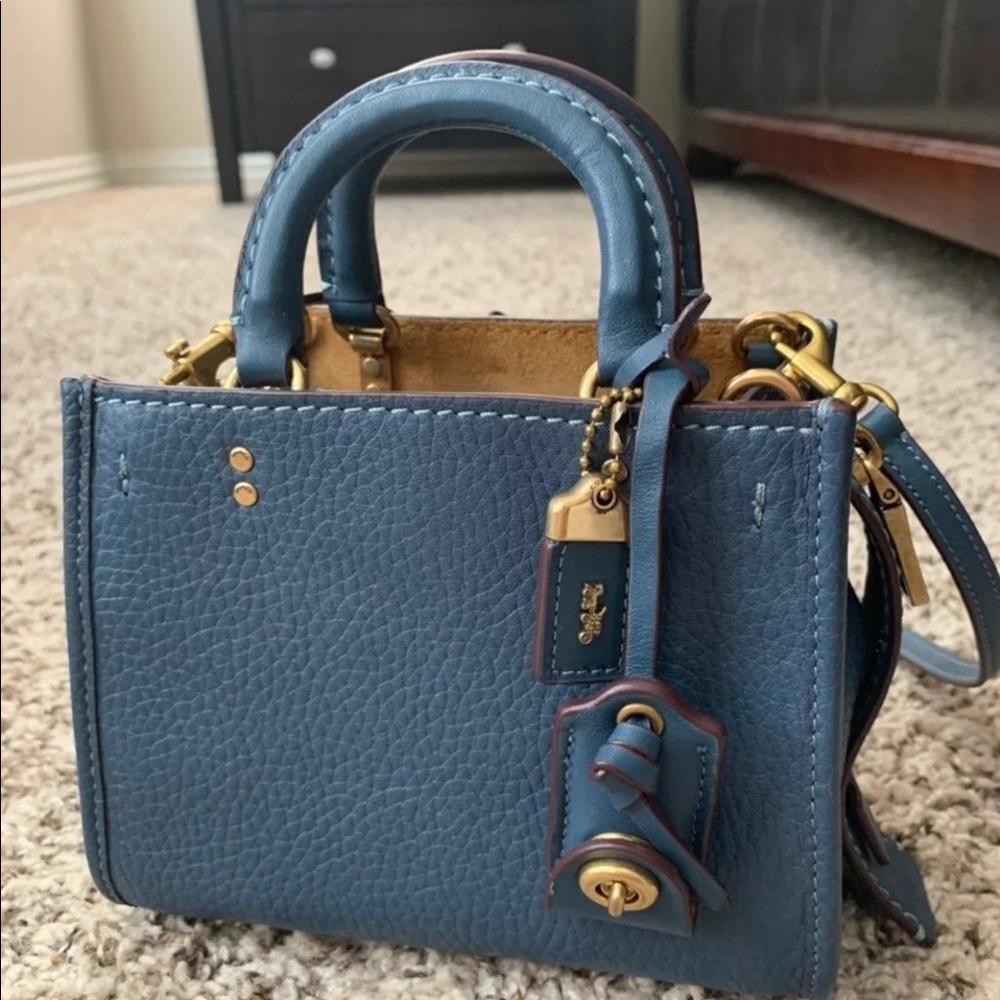 ISO coach rogue 17 in dark denim
